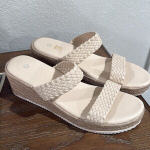 Women's Cream Woven Strap Platform Sandals